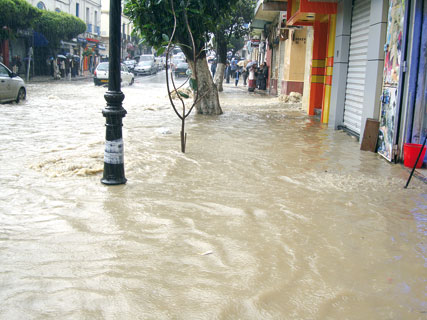 Étude pour la définition d’une cartographie nationale des zones à risque ,Comment faire barrage aux inondations
