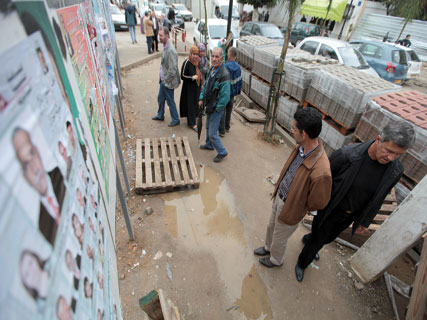 Il ne reste qu&rsquo;une semaine pour convaincre,Les Algériens zappent la campagne