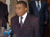 Le président Bouteflika reçoit le nouvel ambassadeur de la République du Congo à Alger