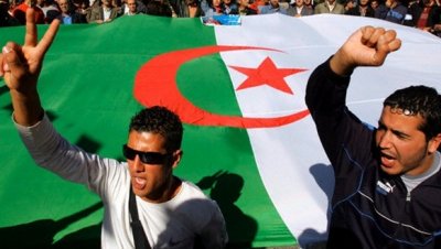 Les chômeurs investissent la rue à Ouargla