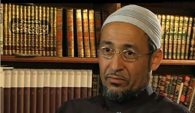 L’imam Tareq Oubrou s’insurge : «Le hijab n’a rien de sacré»