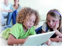 Marché des tablettes numériques, Pousse toi que je m’y mette !