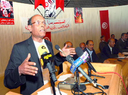 Tunisie, Le parti du président demande un remaniement du gouvernement