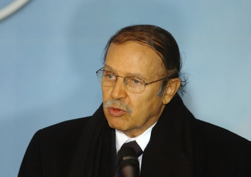 Bouteflika : « une relation forte et dynamique avec la France (…)