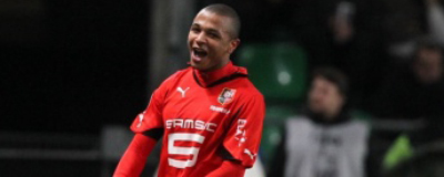 Brahimi : «Je veux décrocher une place de titulaire à Granada pour penser ensuite à l’Algérie»