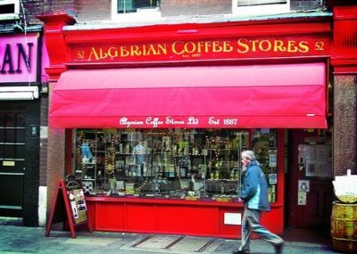 Ce que les Algériens de Grande-Bretagne ont demandé à Sahli