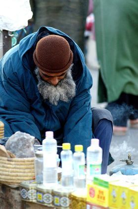 Ces charlatans qui s’improvisent médecins !