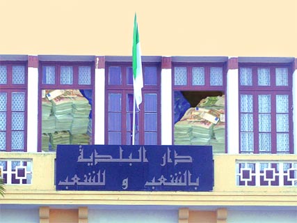 Ces élus qui vendent leur siège à coup de milliards