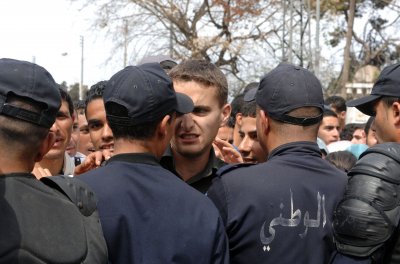 Des centaines de chômeurs protestent à Ouargla