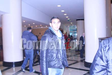 EN : Ghoulam est arrivé hier à midi à Alger