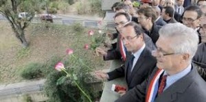 Fin de la visite d’Etat en Algérie du président François Hollande