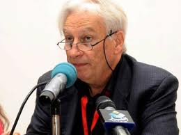 Gilles Manceron : La France a subi une défaite politique le 11 décembre 1960