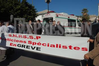 Grogne dans le secteur de la santé,Les syndicats veulent du concret