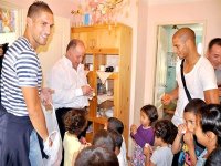 Guedioura et Bouzid, ambassadeurs pour SOS villages d’enfants de Draria (FIFA)