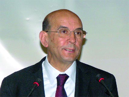 Le P-DG de Sonatrach le reconnaît ,Gaz et pétrole : la production en déclin