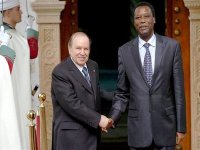 Le président Bouteflika reçoit le Haut représentant de l’UA pour le Mali