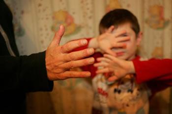 Maltraitance des enfants en Algérie,50.000 cas recensés chaque année