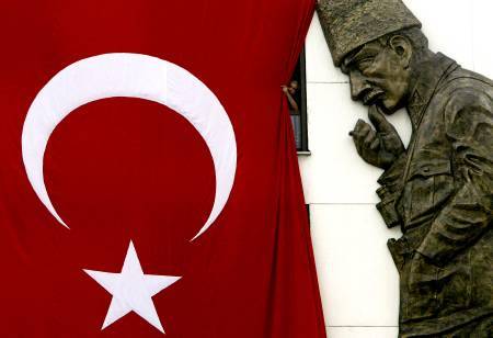 NOUVEAU RECORD DE DÉTENTION DE JOURNALISTES À TRAVERS LE MONDE La Turquie premier geôlier des hommes de plume