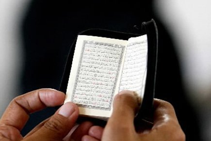 Peut-on séparer la religion du politique en Algérie ?