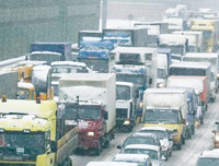 Russie : des routiers coincés depuis plusieurs jours dans un bouchon