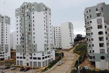 Bouteflika aux participants aux prix national d&rsquo;architecture, »Cessez avec les cités dortoirs »