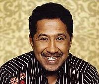 Cheb Khaled remporte le prix « Kora Awards » 2012 du meilleur chanteur nord-africain