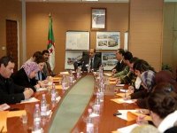 Commerce : près de 183.000 infractions à la réglementation recensées en 2012 (ministre)