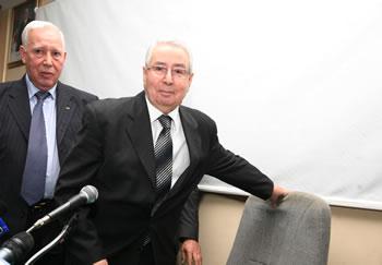 Conseil national du RND,bensalah plébiscité