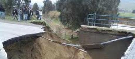 Effondrement d&rsquo;un pont pour piétons à Ililtène (Tizi Ouzou)