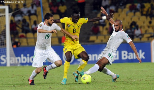 EN : Fallait-il chambouler l’axe central ?