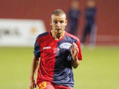 JSk : Bouchouk file chez les Kabyles et signe pour 18 mois