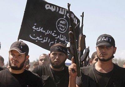 La France combat les terroristes au Mali et les arme en Syrie