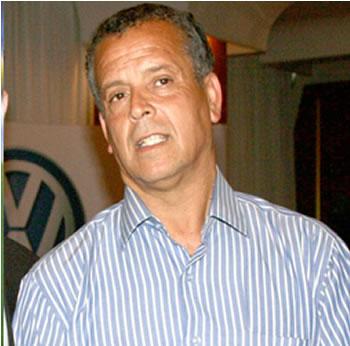 Lakhdar Belloumi,ex-vedete de l’en des années 80, »Si on bat la Tunisie, on ira en demi-finale »