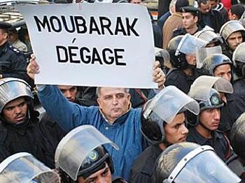 L&rsquo;Egypte célèbre les deux ans de la révolution,Un anniversaire dans un climat de crise