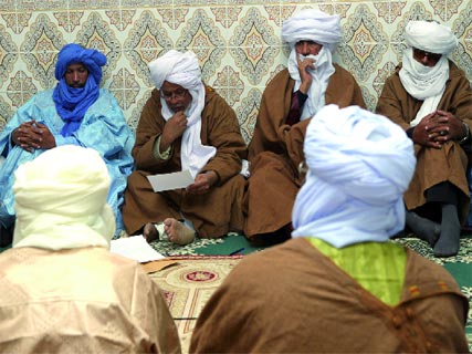 Mali : appel de quarante notables réunis à Adrar à l&rsquo;arrêt de la guerre