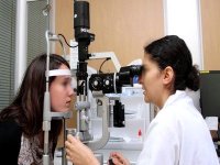 Plus de 4% des élèves souffrent de problèmes d’acuité visuelle