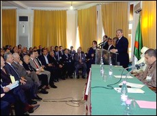 RND:ouverture des travaux du conseil national aujourd&rsquo;hui,Jeudi,Bensalah, pour préparer un congrès pro-Bouteflika