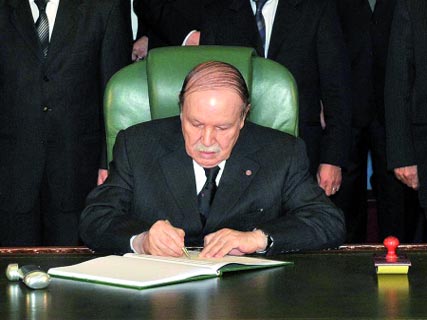 Sa révision devrait intervenir cette année, Constitution : ce qui pourraît changer