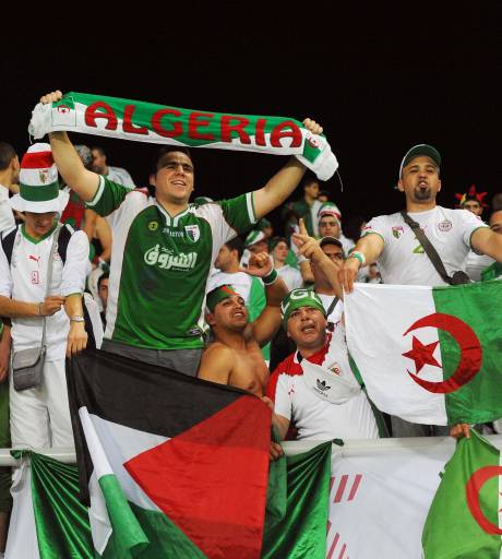Supporters algériens : La fièvre monte avant Algérie-Tunisie