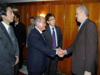 Tokyo remercie Alger pour sa « coopération et sa disponibilité » lors de l’attaque terroriste de Tiguentourine