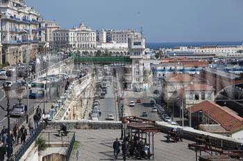 Comment sortir du sous-développement,Ayons l’homme d’abord et le reste viendra