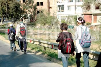 Enlèvements d’enfants,Treize mis en cause devant la justice