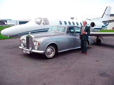 L’Algérie l’accuse de 14 chefs d’inculpation dont la prostitution sur filles mineures : Jean-Michel Baroche demande l’aide de François Hollande