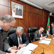 Promotion des systèmes E-banking et E-Business : De la fibre optique pour les zones industrielles