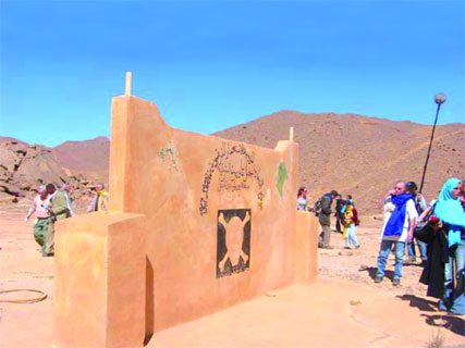 Qui est responsable des essais nucléaires de 1966 ?