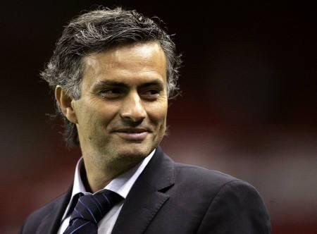 Real Madrid : Mourinho : «Fier d’avoir une relation fantastique avec Ferguson»