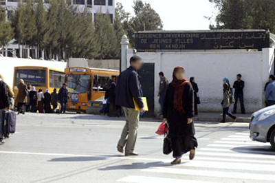 Tentative d’immolation à la cité universitaire de Ben Aknoun