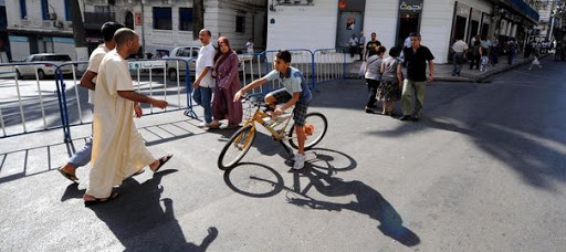 Algérie: des lanceurs d’alerte veulent préparer l’après-pétrole