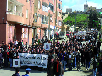Ali Laceuk n&rsquo;a pas donné signe de vie depuis le 23 février, les comités de village de Beni Douala rencontrent le chef de sûreté de wilaya