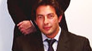 Bedjaoui s’associe avec un dirigeant de Saipem pour acheter un champ de vigne à Naples